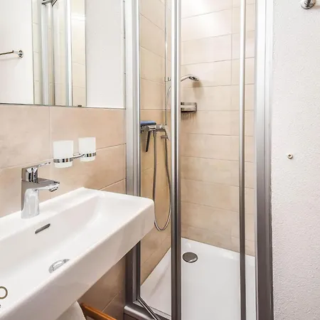 Haus Camillo Appartement-fewo 4-bettwohnung Nr- 15 By Interhome Apartment *